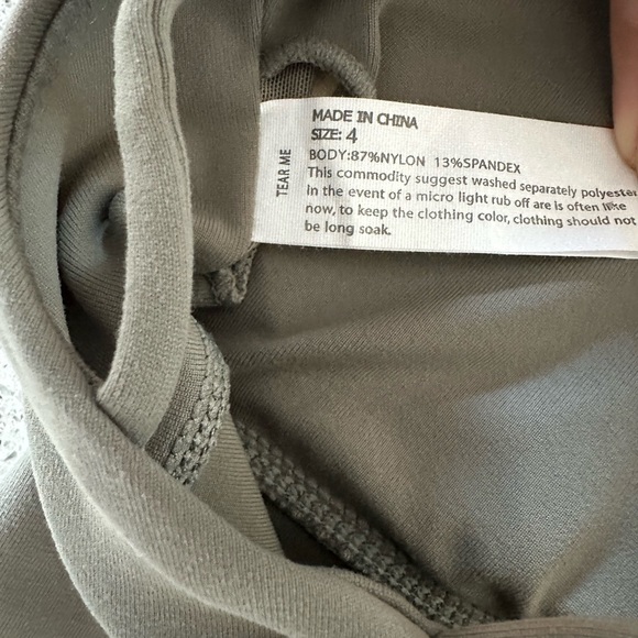 Sports bra - Picture 3 of 3